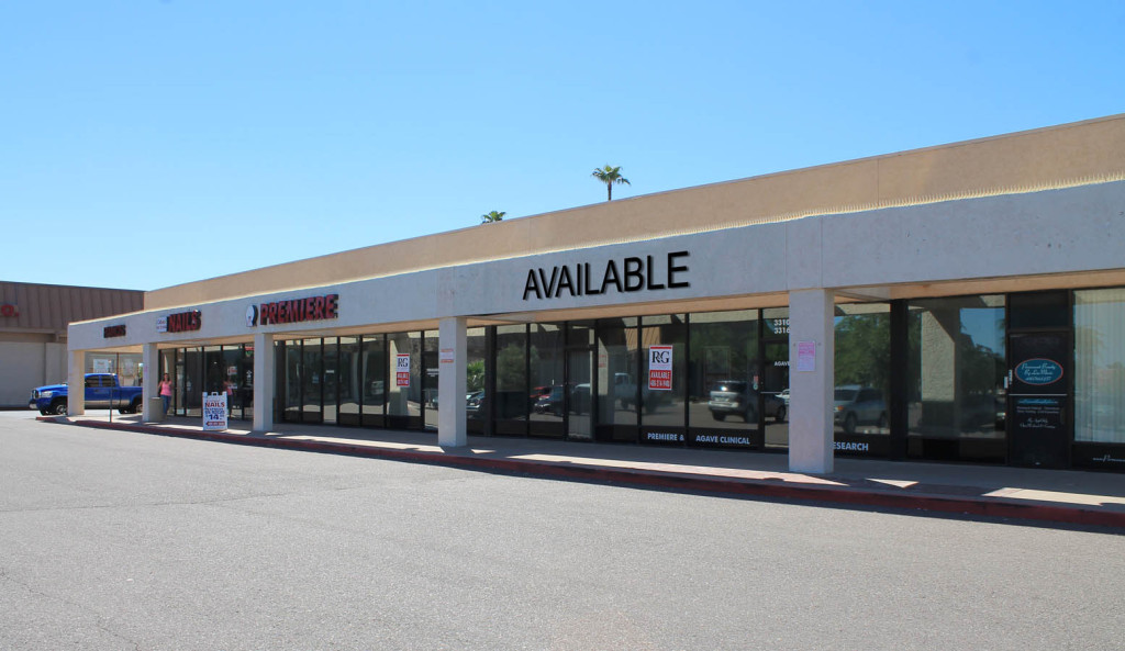 R&G commercial real estate retail leasing at 3308 S McClintock Tempe AZ