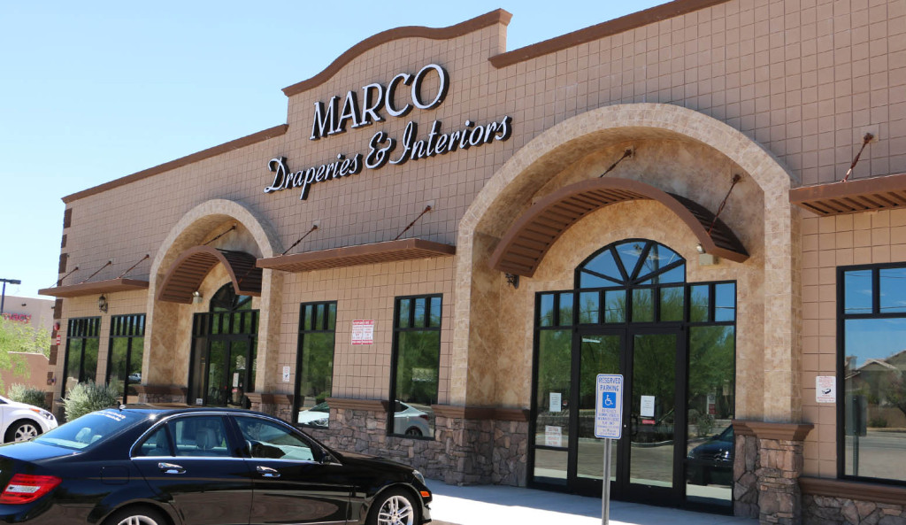 R&G commercial real estate retail at 43rd Street and Bell Phoenix AZ